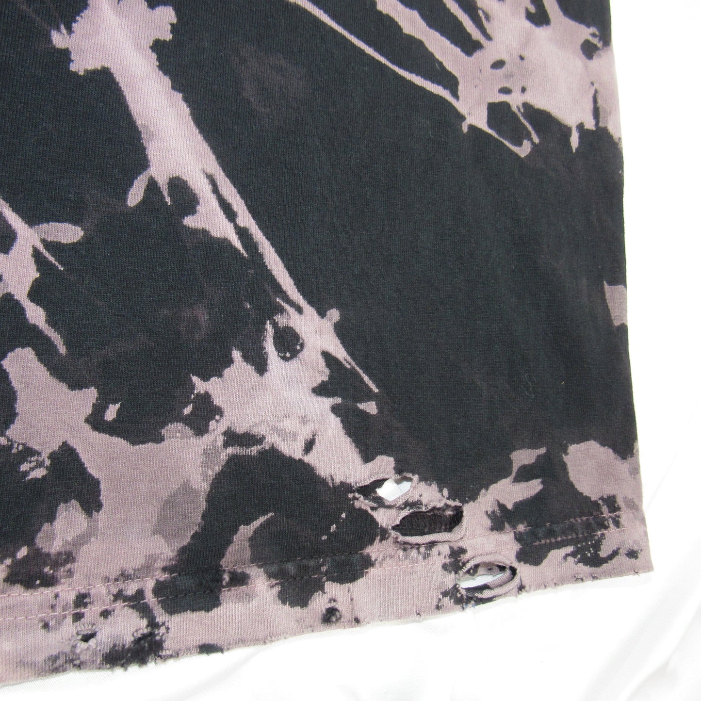 Distressed Black Flash Medium