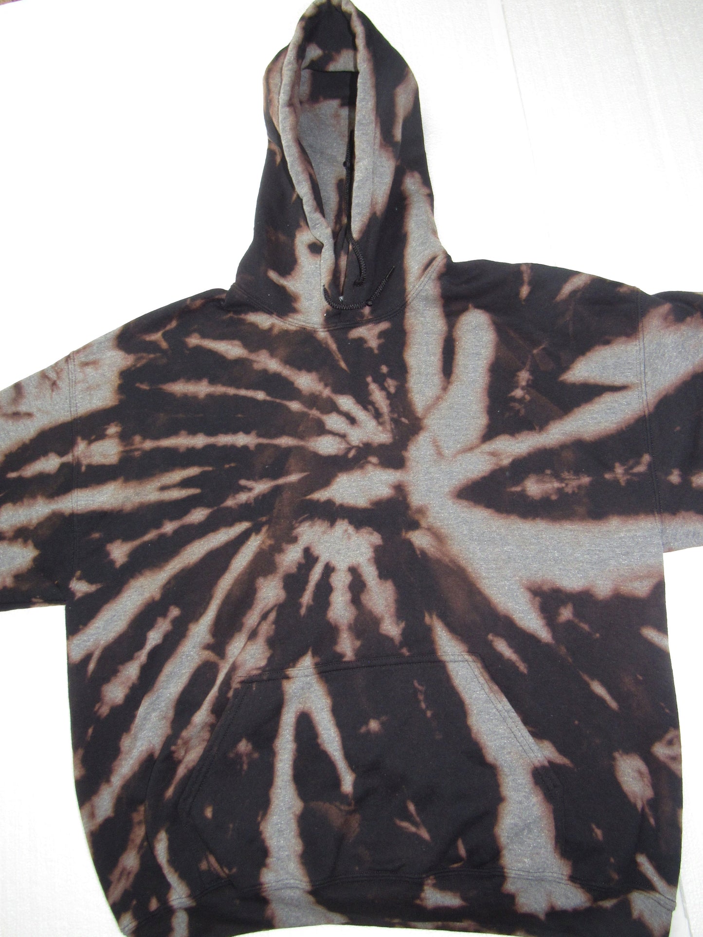 Bleach Spiral Hoodie Gildan XL