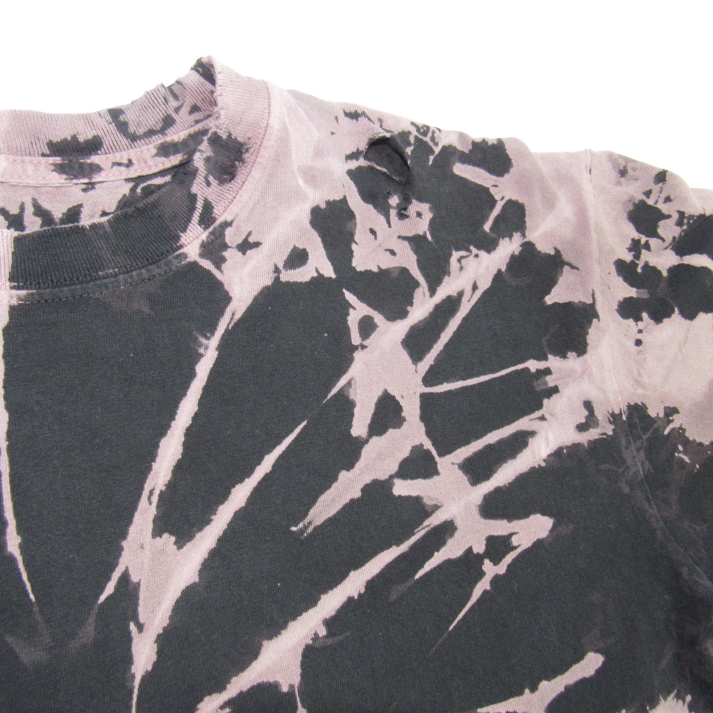Distressed Black Flash Medium
