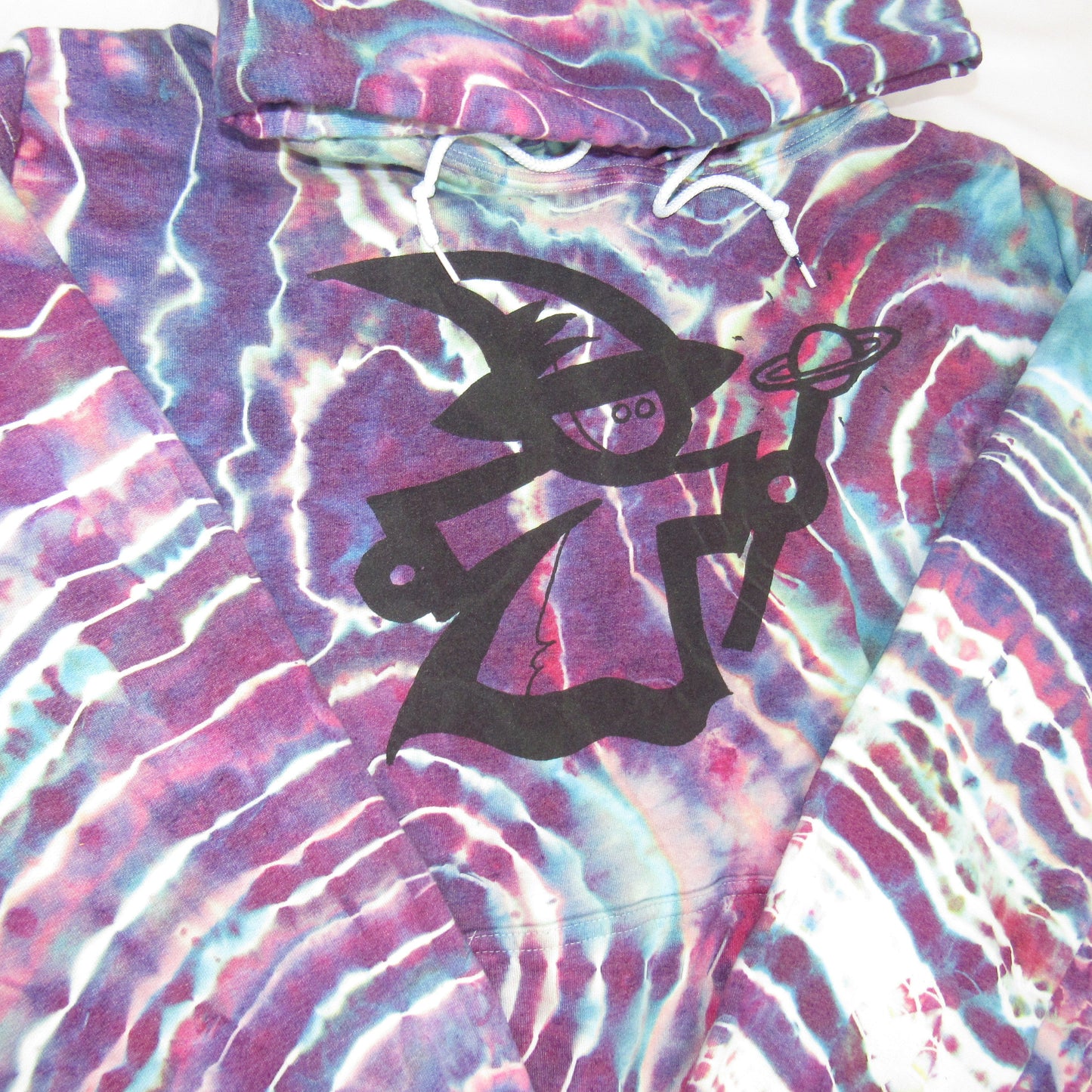 Wizard Saturn Geode Gildan Hoodie Large