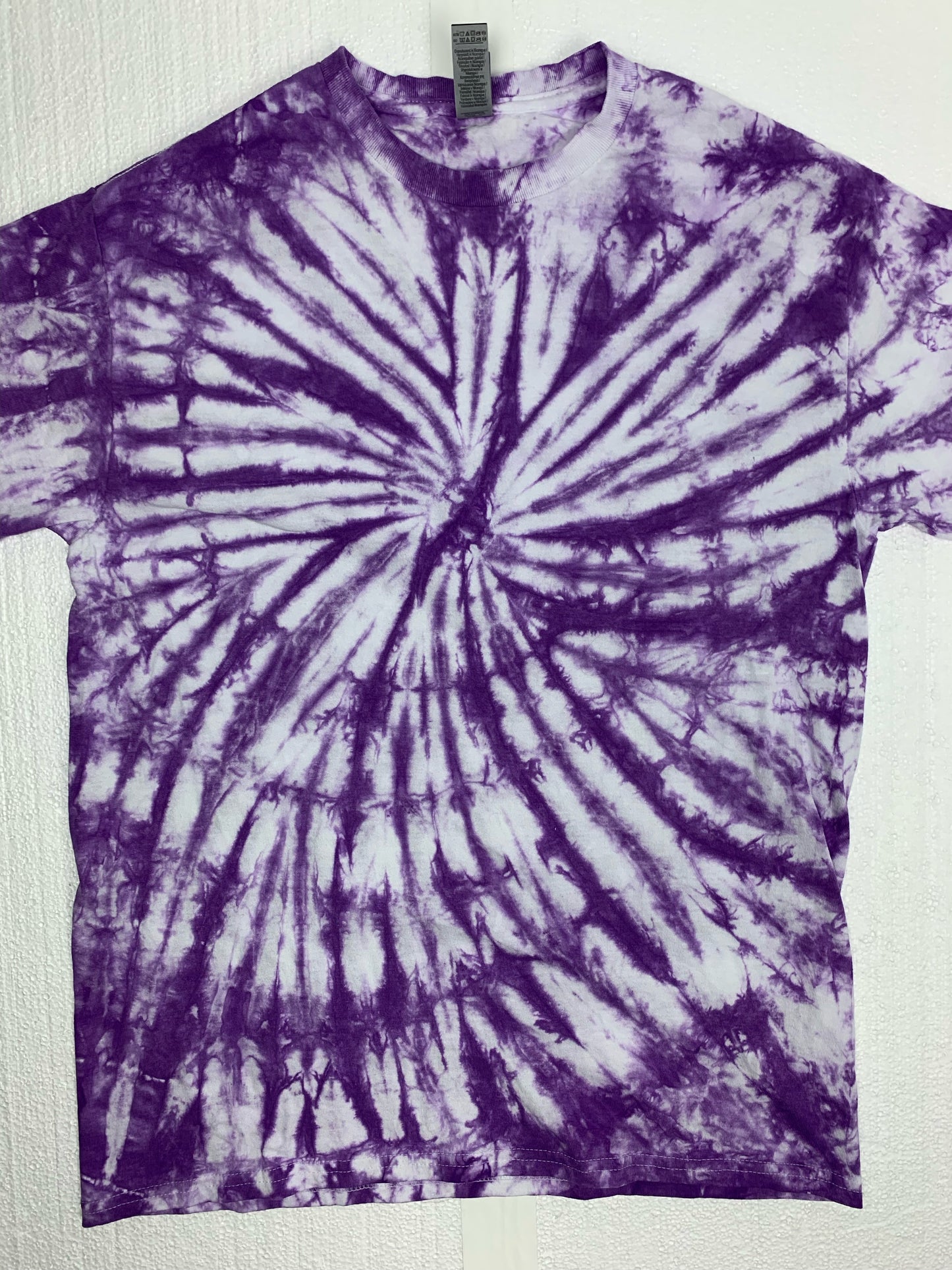 Grape Spiral Tee Medium