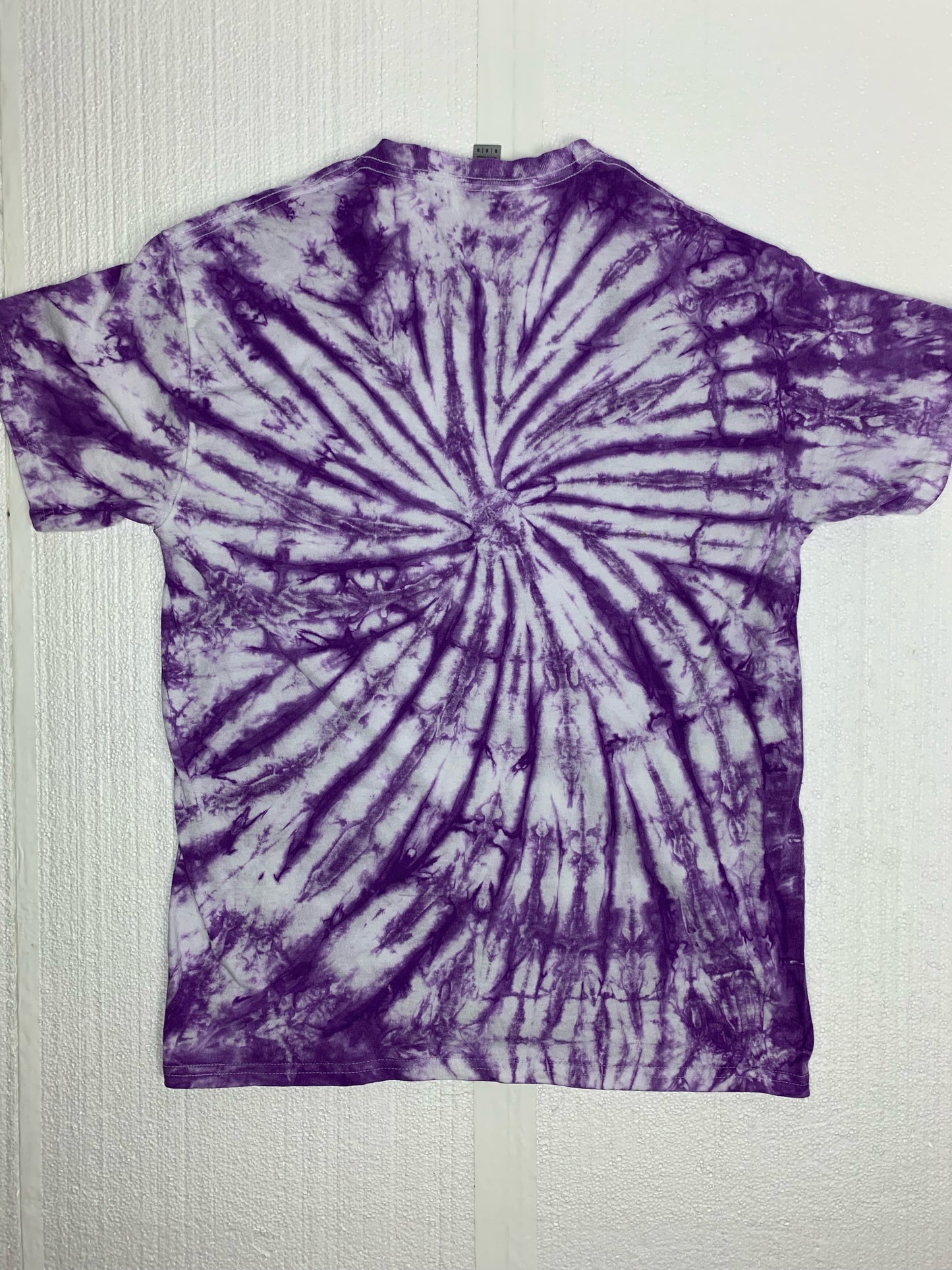 Grape Spiral Tee Medium